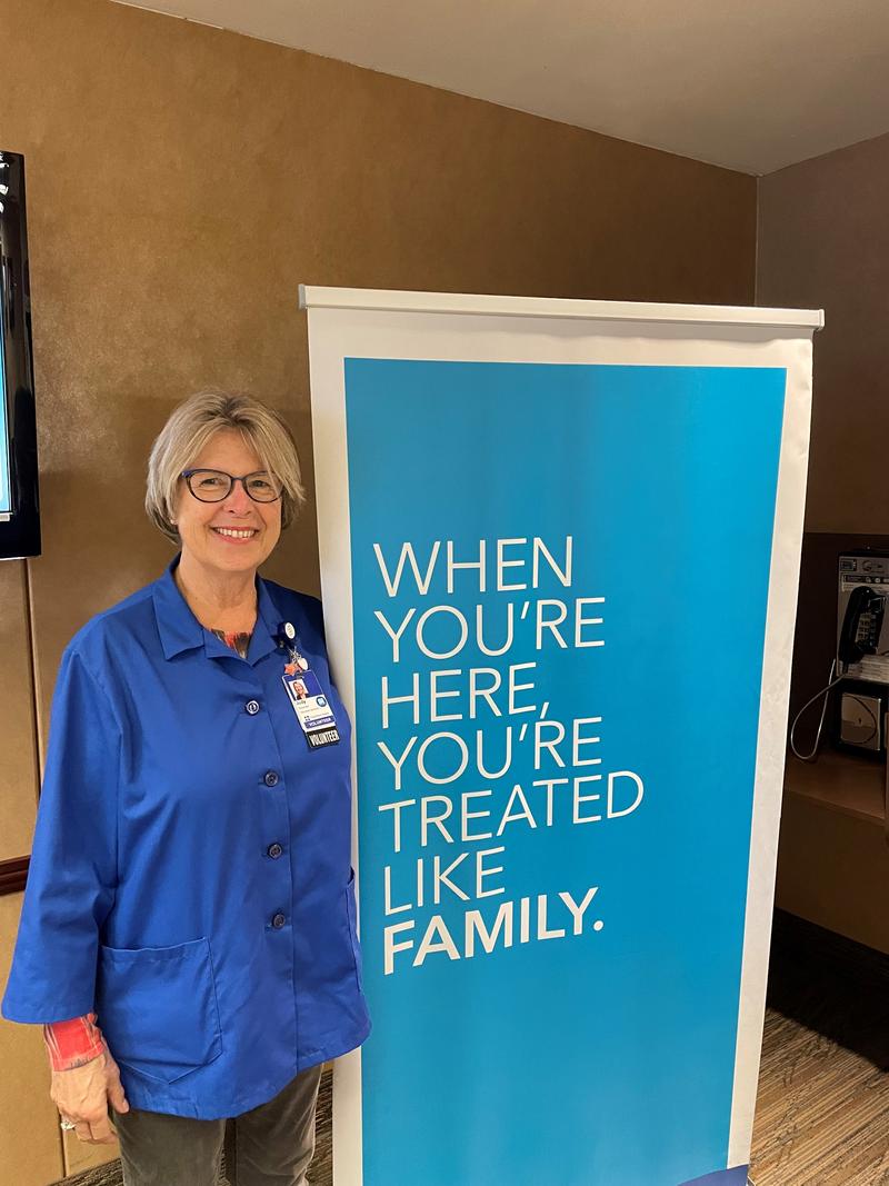 Iowa  Methodist Medical Center Escort Volunteer